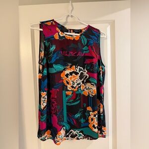 Rachel Zoe Women’s floral short sleeve blouse size S. EUC